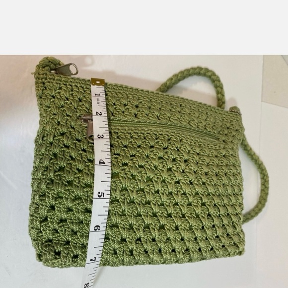 5 for $20! Y2K Vintage Green Woven Crossbody Bag - Picture 4 of 7